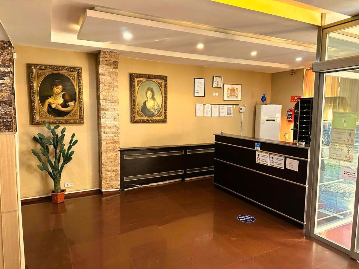G Bakuri Hotel Батуми Екстериор снимка