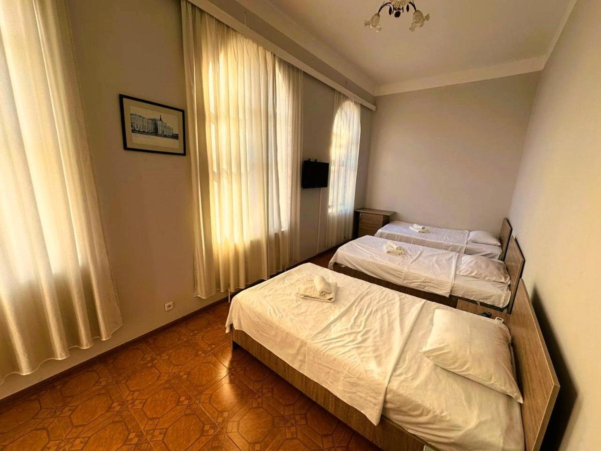 G Bakuri Hotel Батуми Екстериор снимка