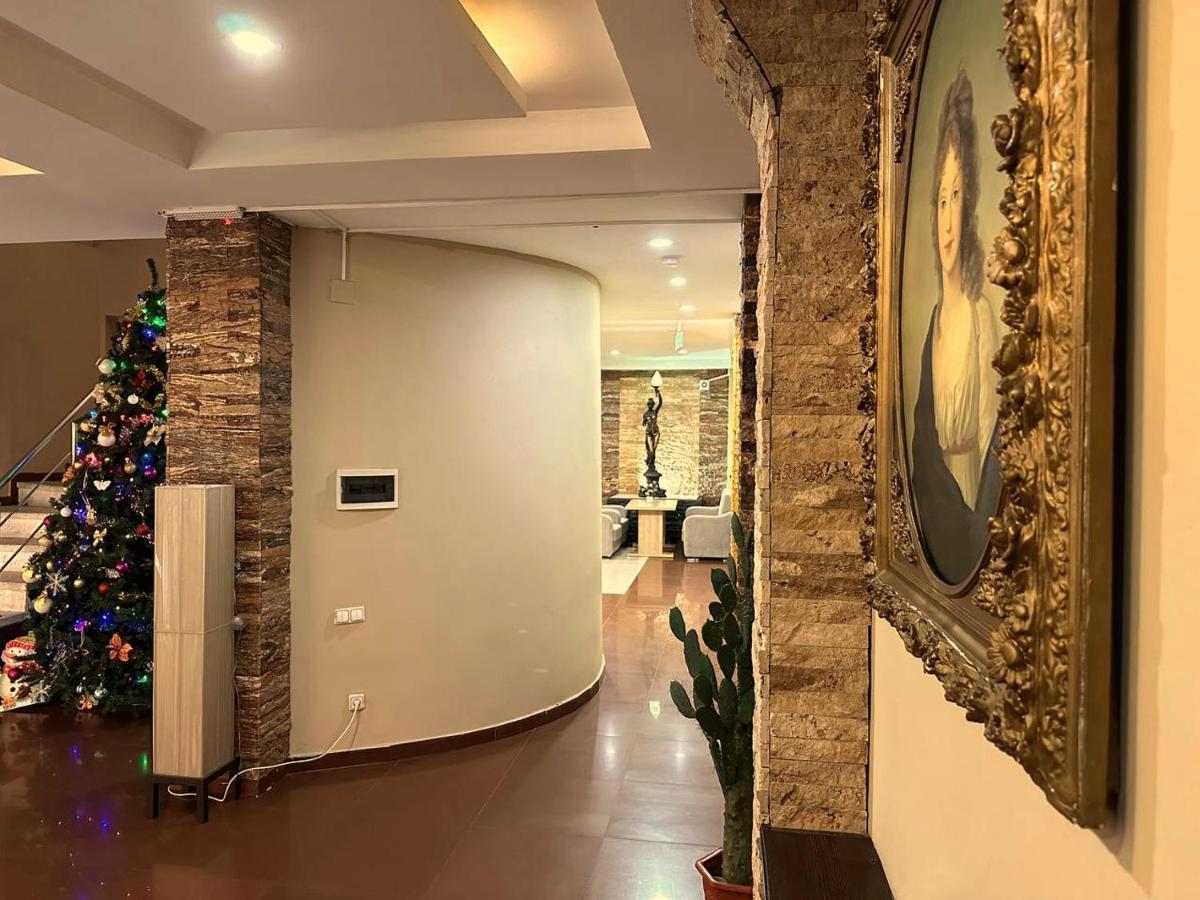 G Bakuri Hotel Батуми Екстериор снимка
