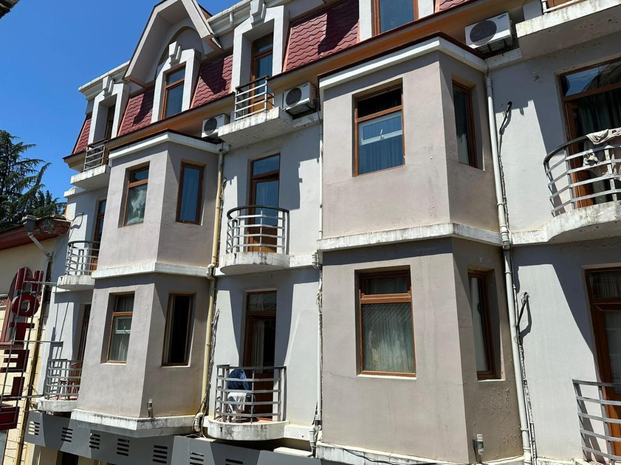 G Bakuri Hotel Батуми Екстериор снимка